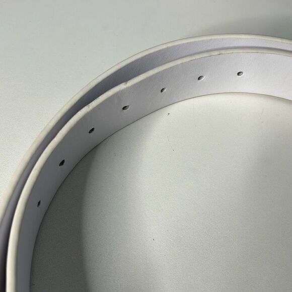 Adidas Solid Debossed Men’s White Golf Belt 36 38 - Picture 6 of 8